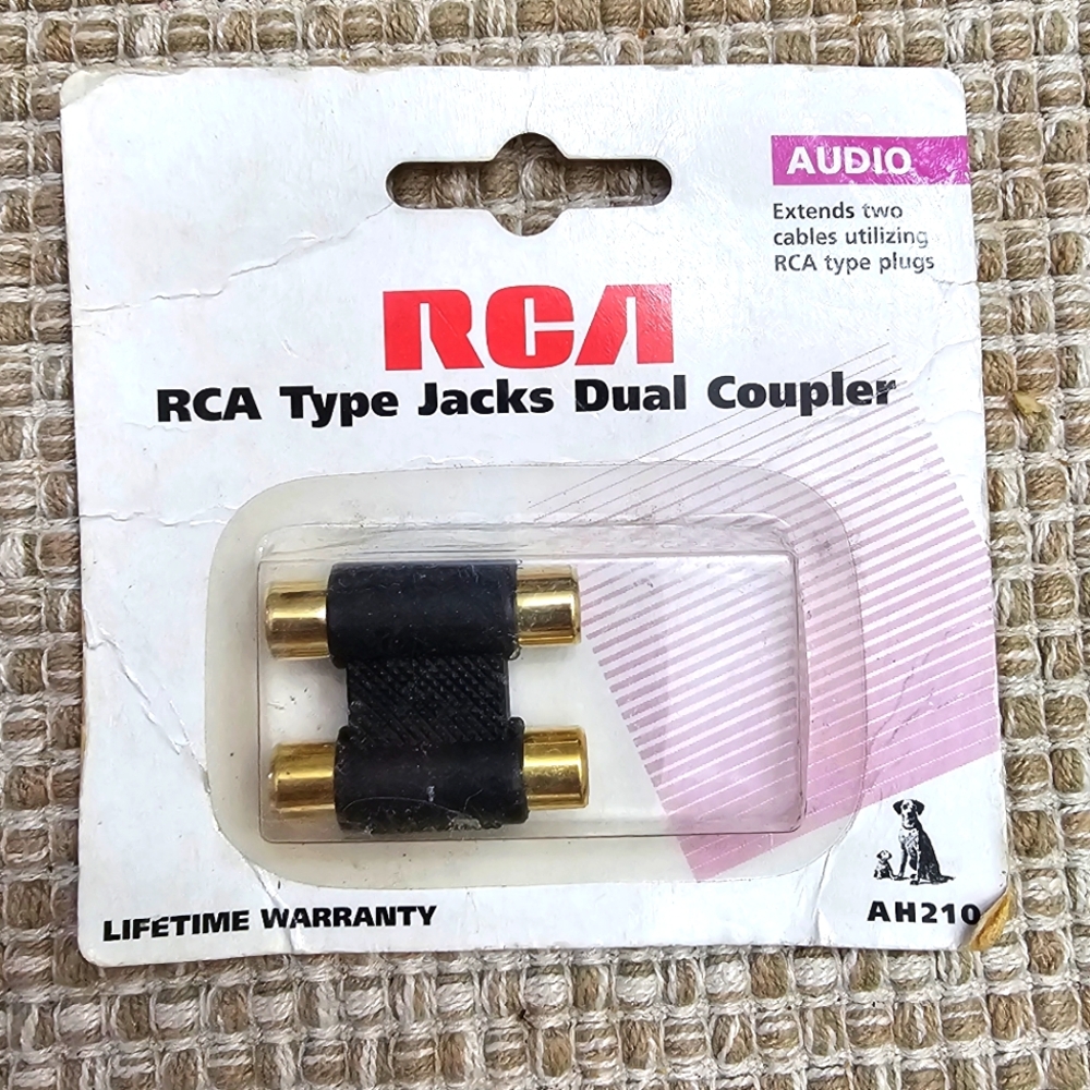 RCA Type Jacks Dual Coupler AH210 New In Package Date Code 1451